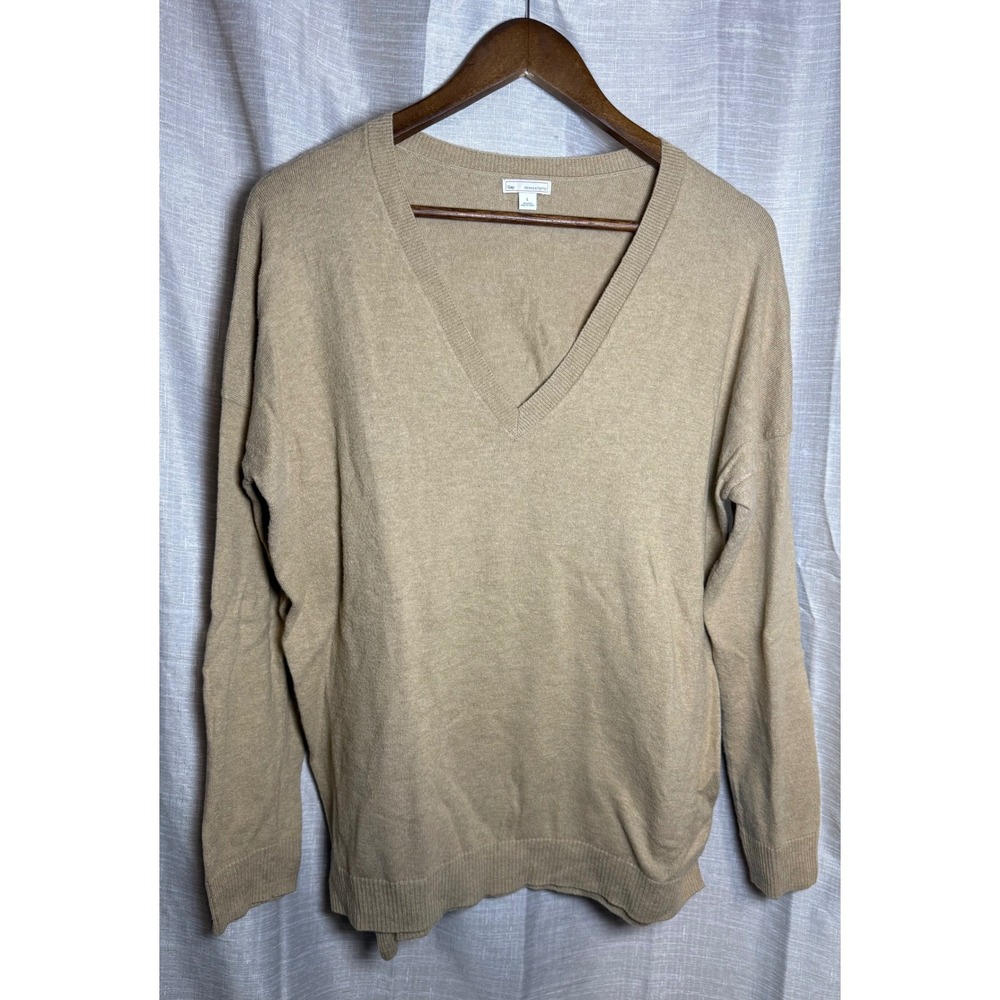 Gap Women's V Neck Long Sleeve Sweater Tan Camel Knit Size L Wool Blend Sweater